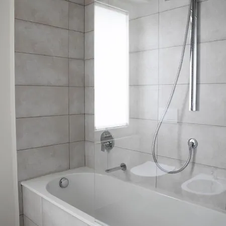 Apartament Iseolakerental - La Villina - Zu