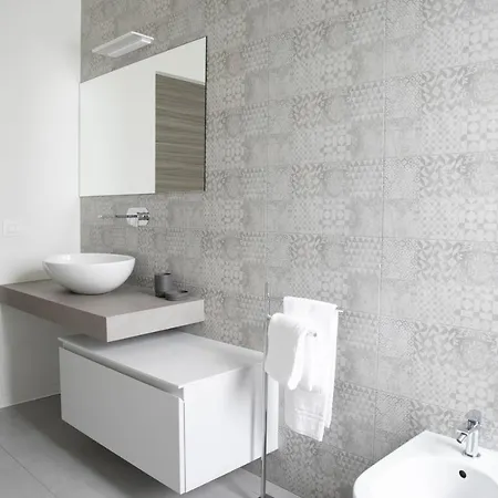 Apartament Iseolakerental - La Villina - Zu *